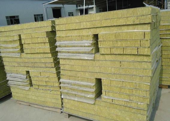 1656312905818107.jpg 5ab5c9ea15ce36d347899597191abb8eeb50b1fe.jpg